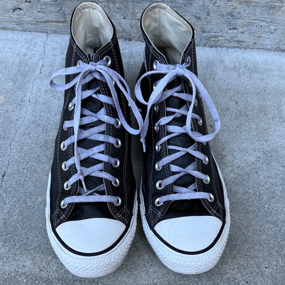 Converse Mens Leather Sneakers - White
